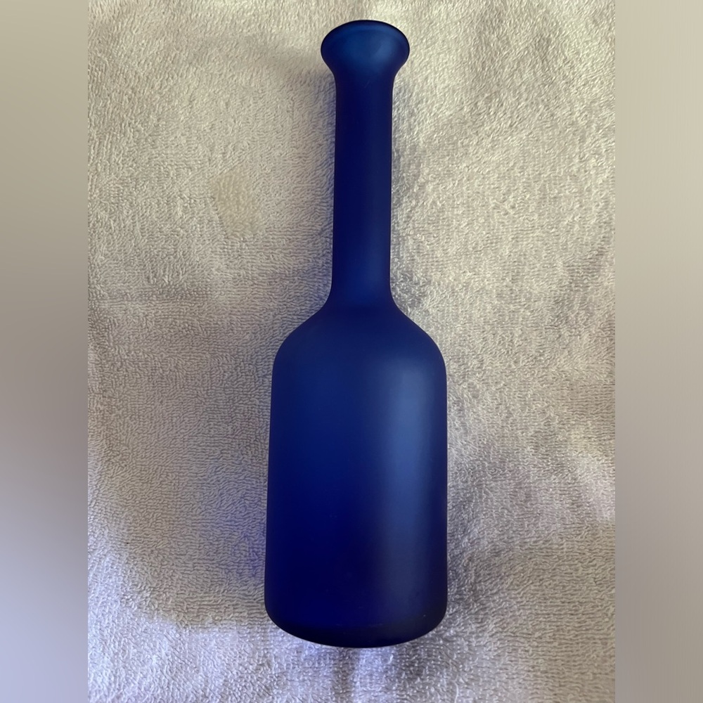10 inch Cobalt Blue Vase (wine stopper not included)
